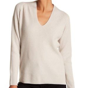 Vince Wool/Cashmere Blend Sweater Size M